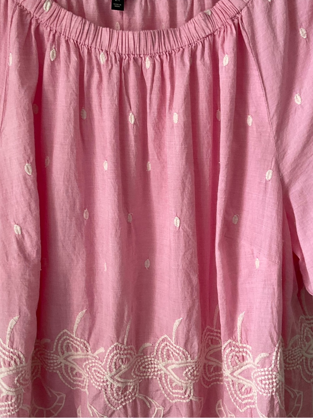 Talbots Pink Eyelet Appliqué Top Size 2X Like New - Picture 4 of 9